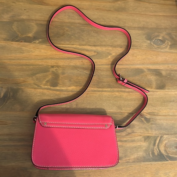 Kate Spade Wellesley Small Fynn leather crossbody - Picture 7 of 7